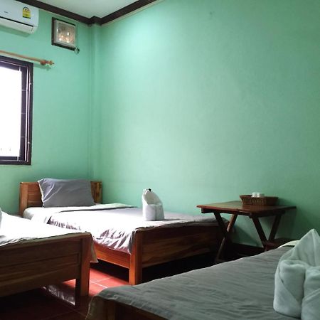 Mao Phasok Riverside Guesthouse Luang Prabang Exteriör bild