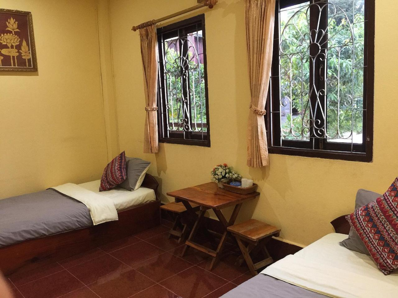 Mao Phasok Riverside Guesthouse Luang Prabang Exteriör bild
