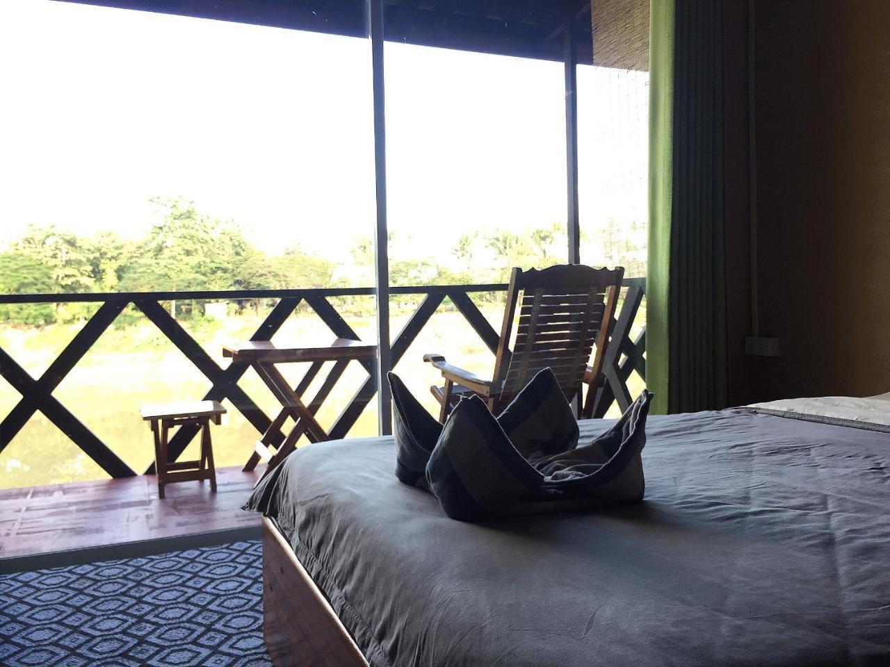 Mao Phasok Riverside Guesthouse Luang Prabang Exteriör bild