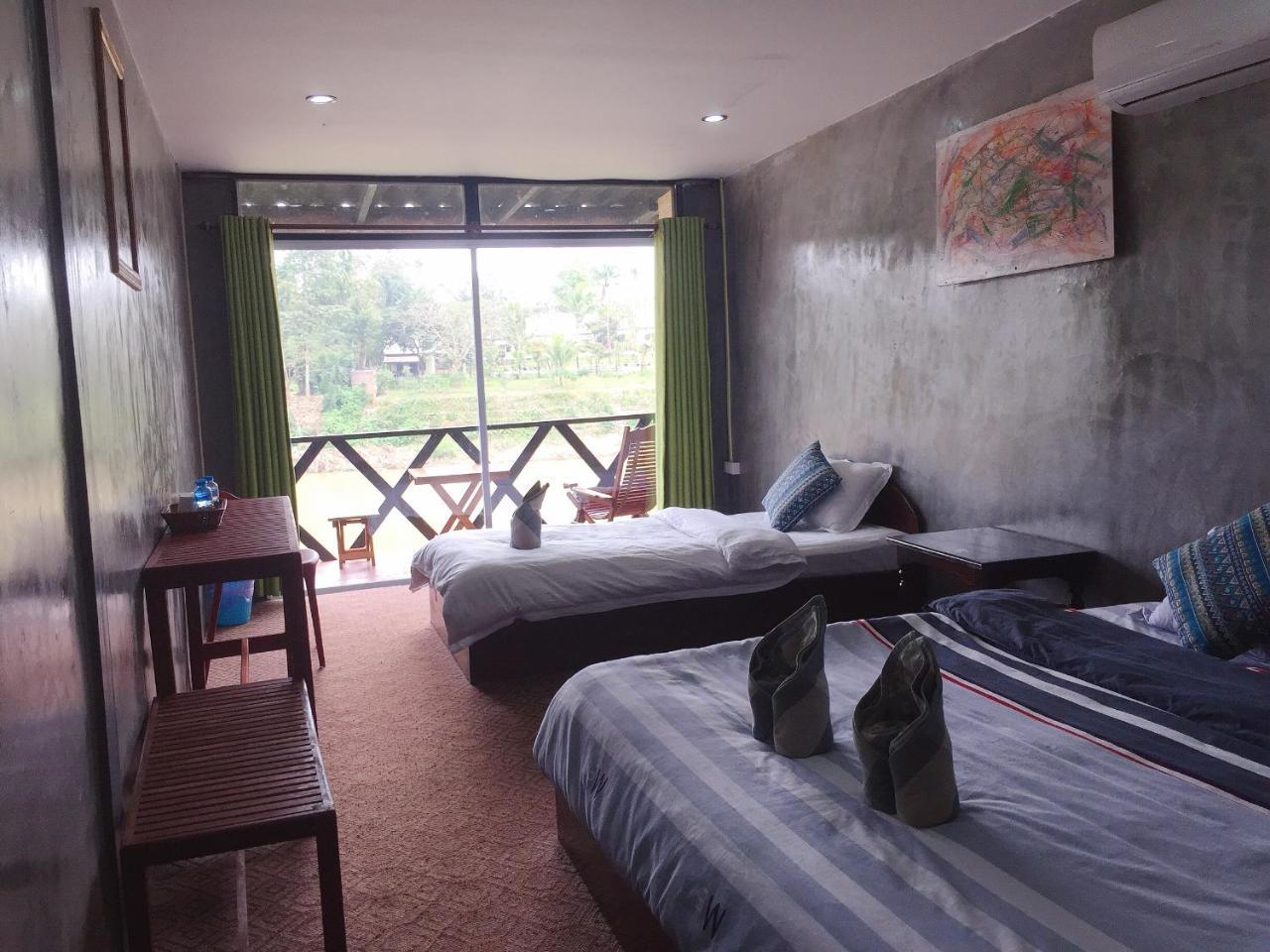Mao Phasok Riverside Guesthouse Luang Prabang Exteriör bild