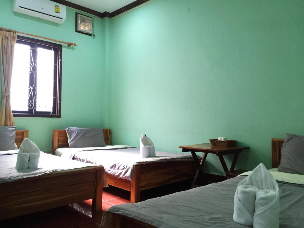Mao Phasok Riverside Guesthouse Luang Prabang Exteriör bild