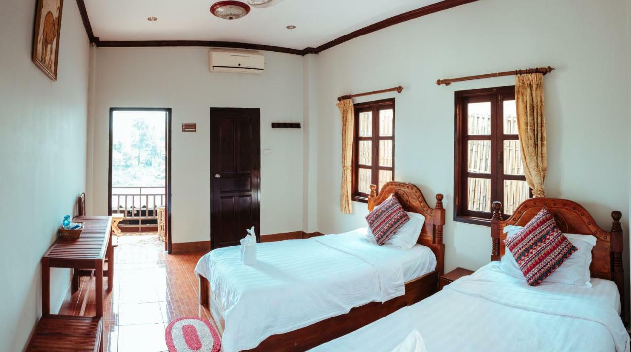 Mao Phasok Riverside Guesthouse Luang Prabang Exteriör bild