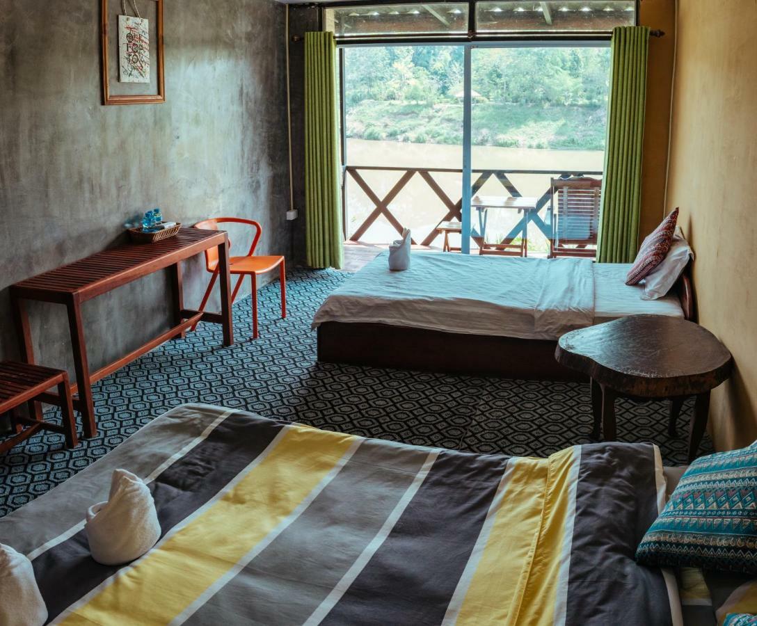 Mao Phasok Riverside Guesthouse Luang Prabang Exteriör bild